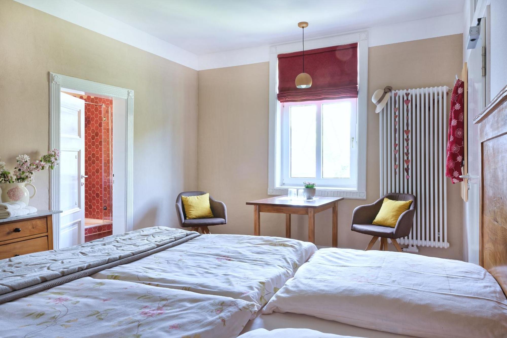Gut Gross Zecher - Ferienzimmer Seedorf  Экстерьер фото